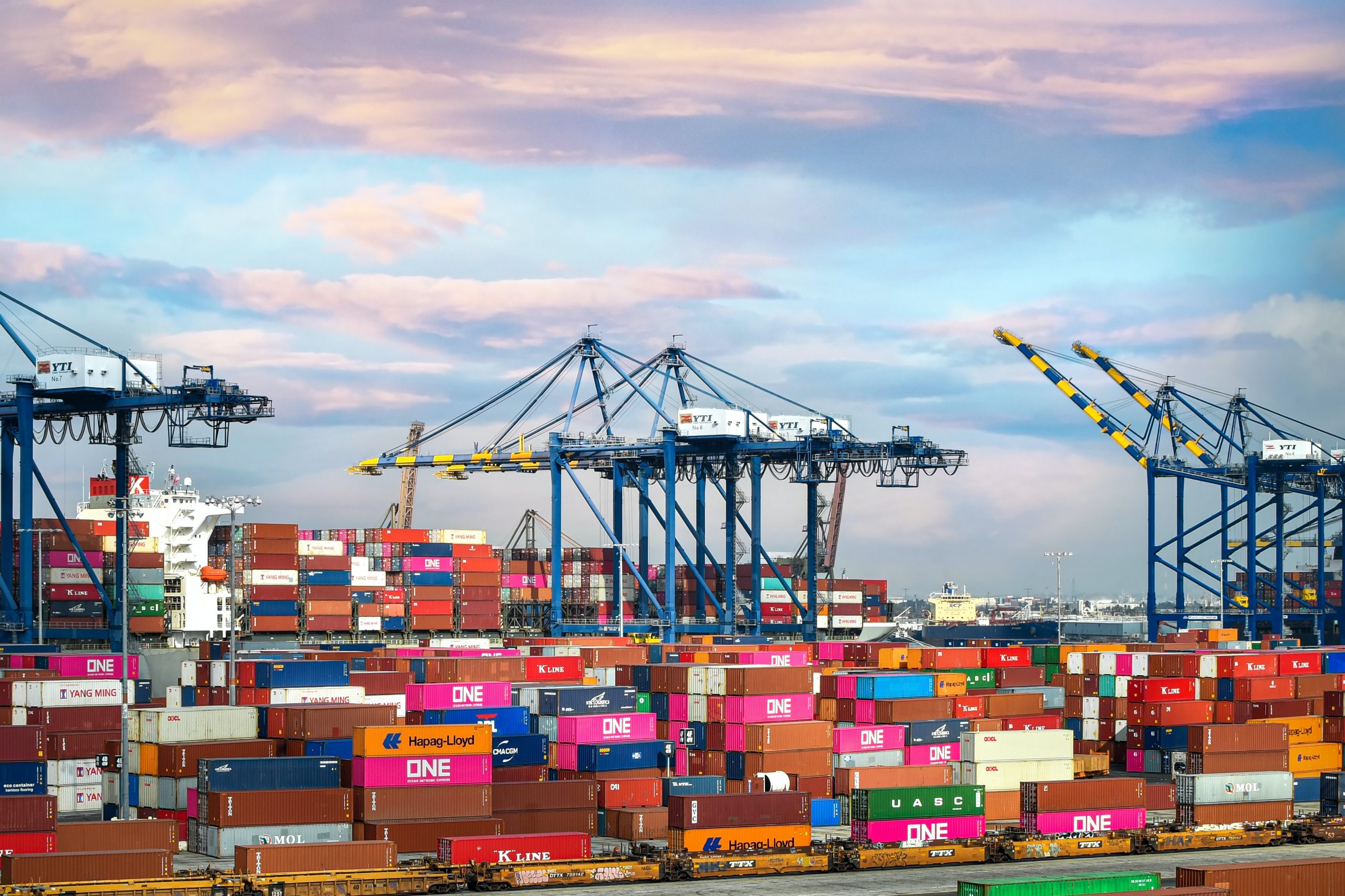 transport et logistique CD CONSULTING secteur activité transport et logistique CD CONSULTING